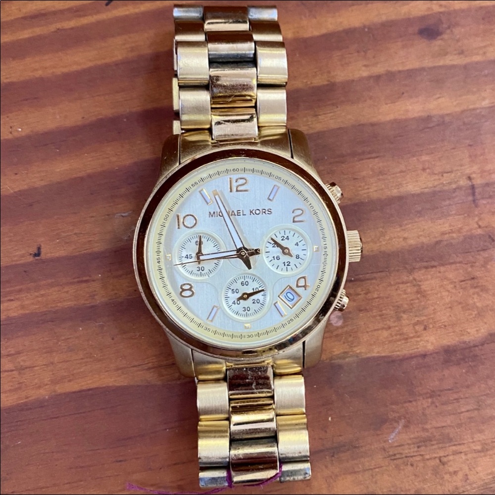 NWOT Michael Kors Watch - Picture 5 of 6